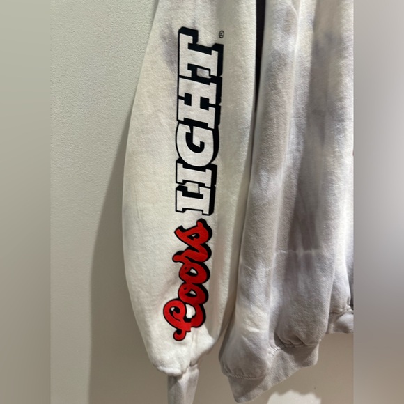 Coors Light Crewneck - Picture 4 of 7